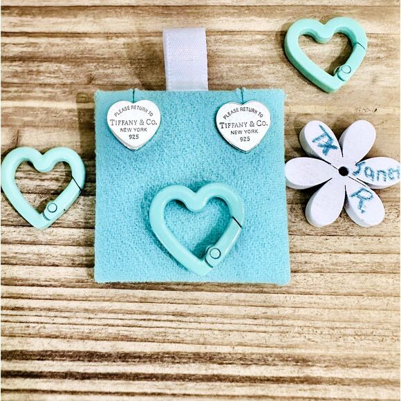 RARE MEDIUM Return to Tiffany Heart Earrings, Silver - Picture 4 of 16